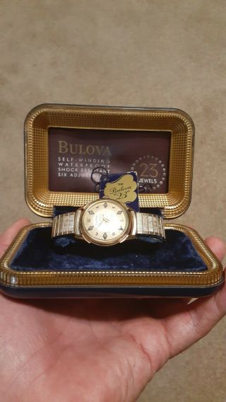 Vintage Bulova Self Winding 23 Jewel Mens Wristwatch W Jewels & Case