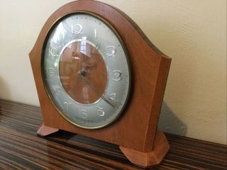 Vintage Wooden Mantle Clock Wind Up Clock 3