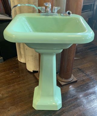 Antique Vintage 1930’s Art Deco Jadite Pedestal Bathroom Sink