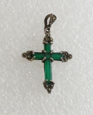 Vintage 925 Sterling Silver Marcasite And Emerald Green Glass Cross Pendant