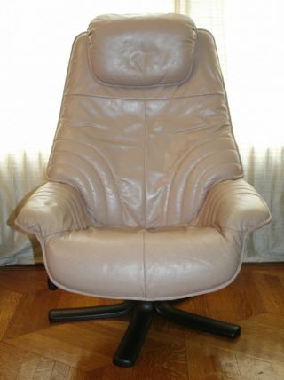 Danish Modern Leather Rosewood Recliner Lounge Chair & Ottoman.  Ekornes/Stouby 2