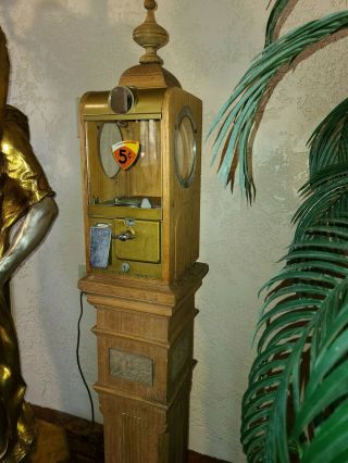 Antique Victor V 5¢ Capsule Gum Vending Machine Oak Stand Both Keys