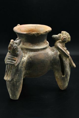 Pre - Columbian,  Panama,  Chiriqui Pottery Tripod Rattle Vessel With Bird Effigy 3