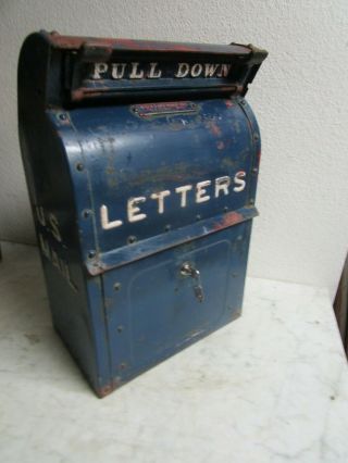 Vtg Antique 1949 U.  S Mail Cast Iron Mailbox Letter Drop Box & Lock Key