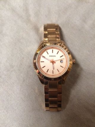Ladies Rose Gold Fossil Watch With Date Es 3019