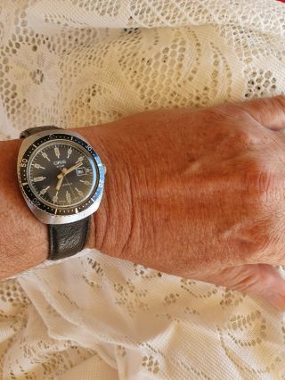 Very Rare Men/s Vintage Oris Star Divers Watch.  Swiss Made.  100m Fully Serviced.