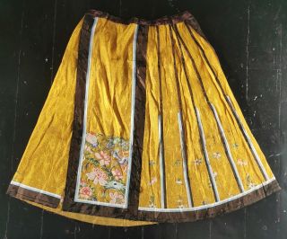Antique Qing Dynasty Chinese Embroidered Silk Skirt
