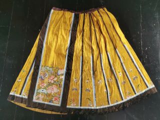 Antique Qing Dynasty Chinese Embroidered Silk Skirt 2