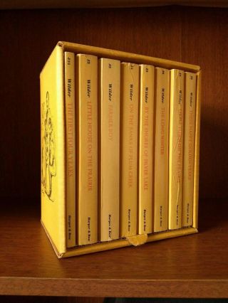 Vintage Little House On The Prairie 8 Book Set W/ Display Case C.  1971