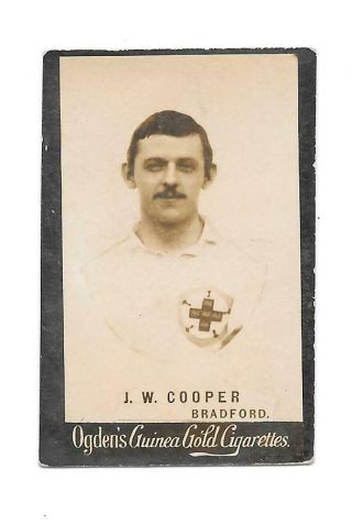 Ogdens Guinea Gold Football " Base M " J Cooper (bradford)