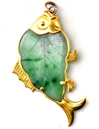 Vintage Chinese 14k Solid Gold And Natural Jade Fish Pendant