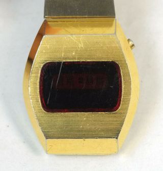Vintage Windert Gold Led Digital Watch