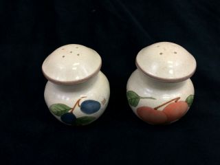 Mikasa Country Classics Fruit Panorama Set Of Salt And Pepper Shakers Vintage