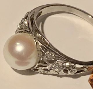 Vintage Pearl and Diamond Ring 18k White Gold 3