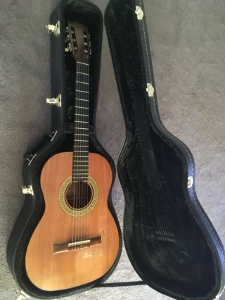 Vintage 1964 Gibson Co Classical Guitar With Hard Case.