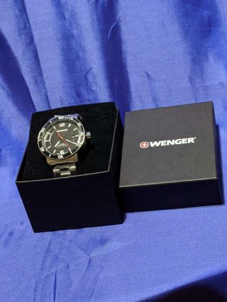 Wenger Men ' s 01.  1841.  104 Roadster Black Nit Stainless Steel Bracelet Watch 2