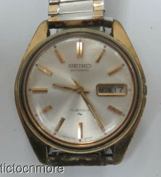 Vintage Seiko Automatic Calendar Day Date Watch Mens Japan 7006 - 8009r 36mm