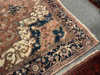 VINTAGE HAND KNOTTED WOOL RUG 8 ' X 11 ' 4