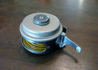 Shakespeare Ok Stripping Automatic Fly Reel No.  1824,  Loaded W/fly Line - Euc
