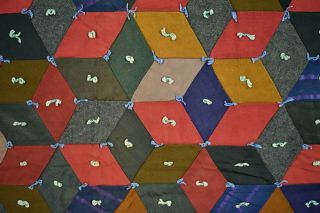 ELEGANT Vintage 20 ' s Tumbling Blocks Antique Quilt Three Dimensional Design 5