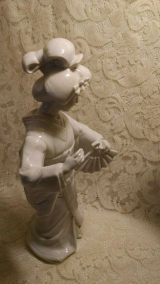 Japanese White Geisha Girls Porcelain Figurines Vintage Oriental Asian 3