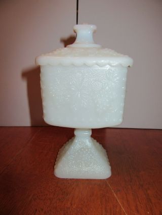 Vintage Large White Milk Glass Footed Pedestal Candy Dish Bowl Trinket Box W/lid