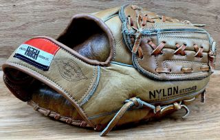 Vintage Hutch - 11” (model 24) “the Field General” Rht Leather Baseball Glove