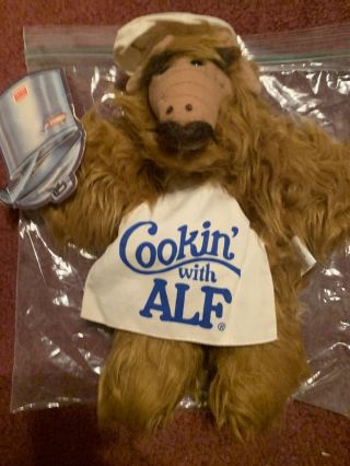 Cookin With Alf Plush Hand Puppet Vintage 1988 Wearing Apron Chef Hat