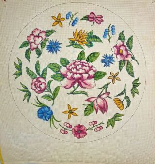 Vintage Hand Painted Su Hall Needlepoint Mid - Century Floral Canvas