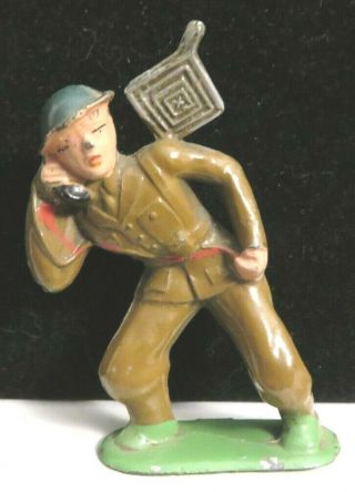 Vintage Barclay Lead Toy Soldier Leaning Out Field Phone B - 132