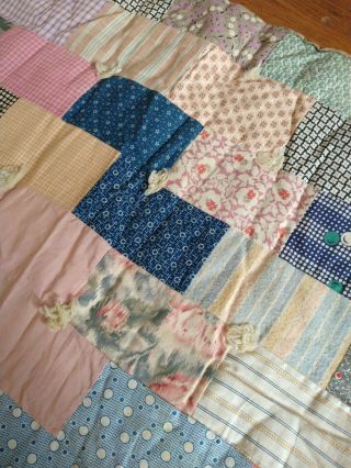 Antique Vintage 1920s 1930s Farmhouse Tied Feedsack Quilt Project Fabric Cutter