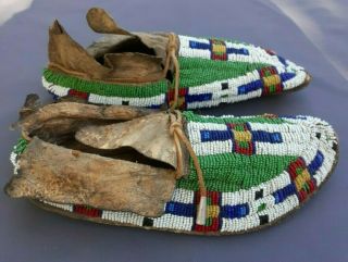Antique Sioux Fully Beaded Elk or Buffalo Hide Moccasins c.  1880 3