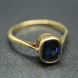 Antique 18k Yellow Gold Ring Bezel Set With 2.  15 Carat Sapphire