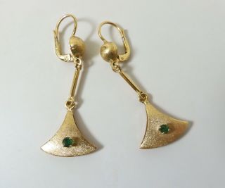 Mid - Century 18k Brushed Yellow Gold Natural Emerald 2 - Inch Long Dangle Earrings