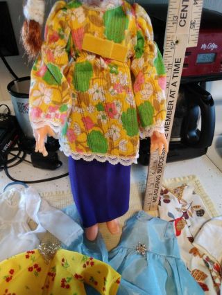 vintage 1971 Ideal CRISSY DOLL with Growing Hair,  5 1970s outfits 18 