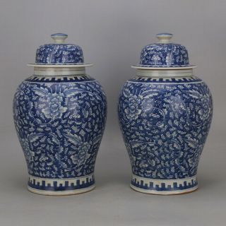 A Pair Chinese Antique Qing Dynasty Kangxi Blue&white Porcelain General Tank