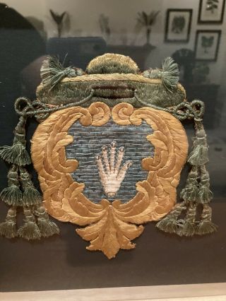 Early 18th Century Italian Bishop ' s Embroidered Coat Of arm 6