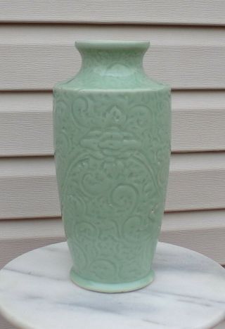 Chinese Longquan Celadon Glazed Carved Porcelain Vase 17th/ 18th C.  12 " Tall