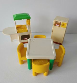 Vintage Little Tikes Dollhouse Kitchen 4 Chair Refrigerator Stove Fridge Table