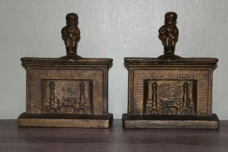 2 Vintage Heavy Cast Iron Bookends Fireplace With Naked Little Boy Peeing ?