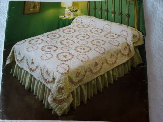 Vintage Bucilla Double Bed Quilt Top Only Daisy Rings 3632