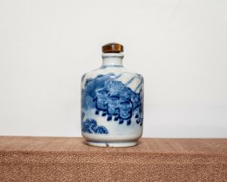 Antique Old Porcelain Chinese Snuff Bottle - Blue & White Glaze