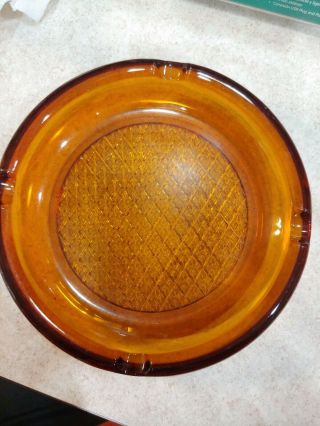 Vintage Amber Glass Ashtray 8” Round Mid Century Modern Cigar Waffle Bottom