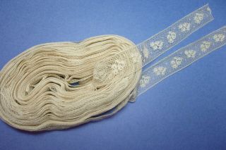 Vintage/antique Lace Many Many Yards 7/8 " Wide Cream Color