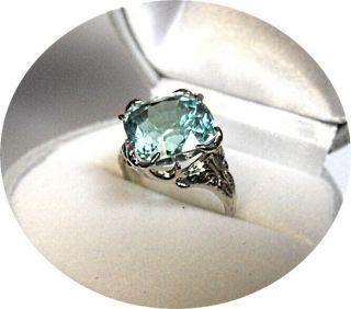 " Montana " Natural Green Sapphire Ring - 10.  Ct - Vintage 14k White Gold Mtg.