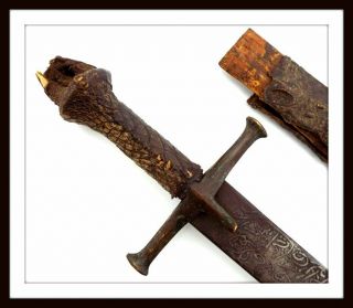 Antique Very Good Large Sudanese Islamic Arabic Kaskara Sword In Alligator Skin