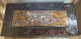 Vintage Oriental Chinese Camphor Wood Hand Carved Box Trunk Hope Chest FLAWLESS 2