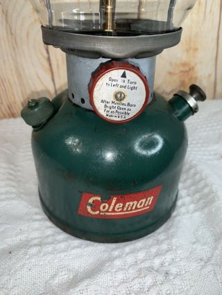 Vintage Coleman Lantern 200a 9/51 Christmas 5