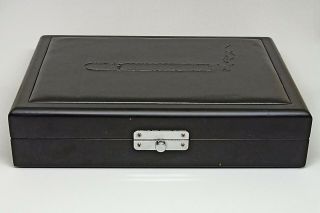 Cigar Travel Humidor,  Leather - With Humidifier & 2 Cutters (007)