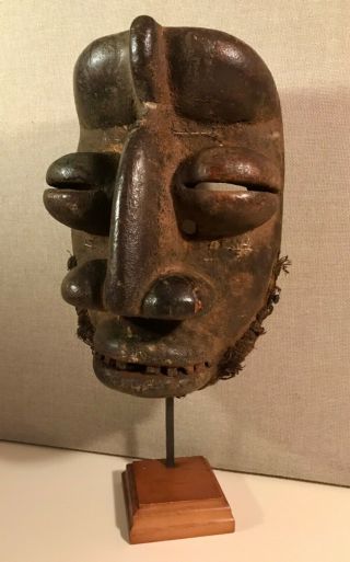 Fine Dan Guéré Zakpai Ge Carved Wood Mask Ivory Coast Or Liberia